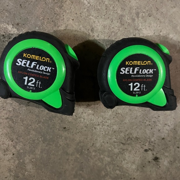 2 Komelan Tape Measures - Picture 1 of 1